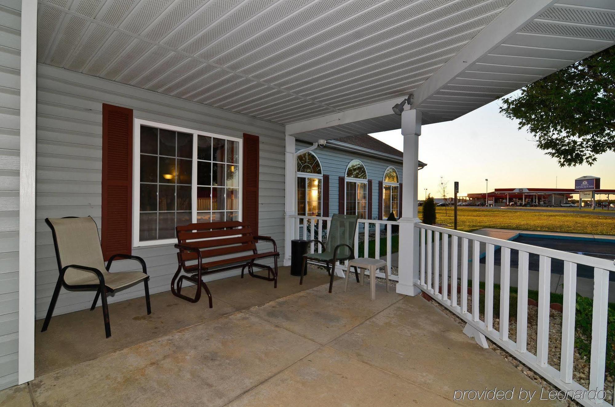Super 8 By Wyndham Lake Of The Ozarks Eldon Tiện nghi bức ảnh